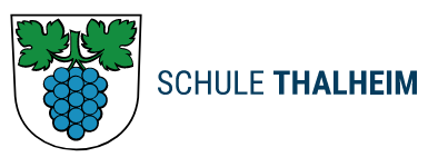 Logo della scuola di Thalheim con uva e scritte blu