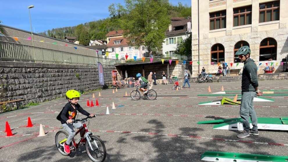 Bike course Grellingen